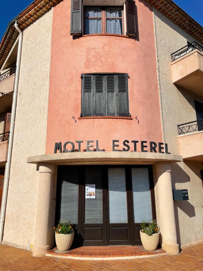 Motel Esterel Mandelieu Exteriör bild